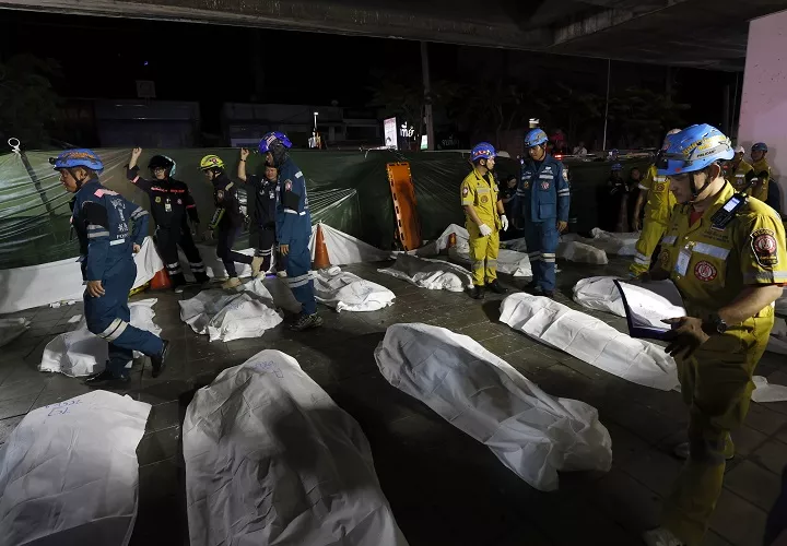 Las autoridades  están investigando las cuasas de esta tragedia. Foto. EFE