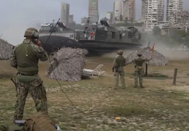 El Comando Sur de EE.UU. publicó en su cuenta de X que el pasado 10 de julio marines estadounidenses descargaron suministros en La Guaira. Foto. @usembassyve