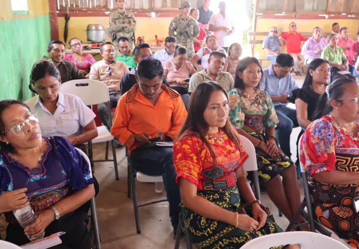 Se abordaron estrategias que orientarán la articulación del trabajo entre los planteles para optimizar la atención a las comunidades educativas. Foto. Cortesía