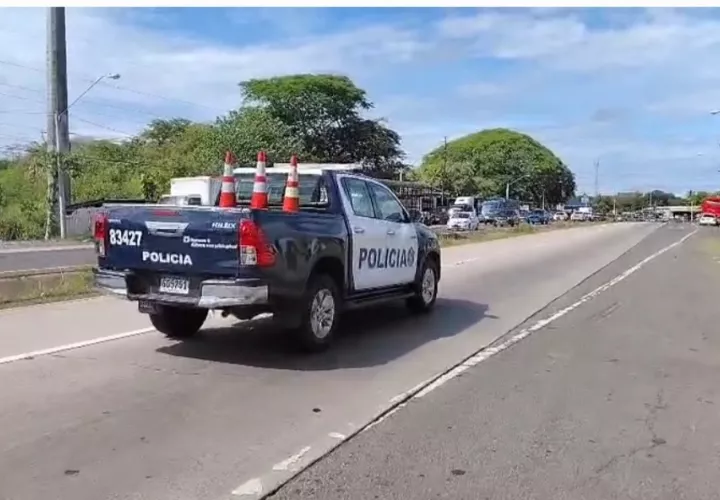 Asprilla indicó que, durante las acciones policiales, también fueron capturados sujetos que mantenían oficios de conducción y órdenes de aprehensión 