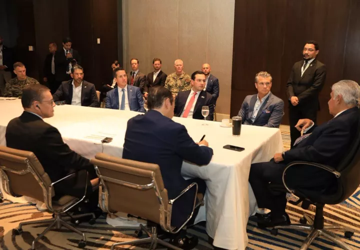 El Secretario de Guerra, Pete Hegseth también manifestó el interés de Estados Unidos en fortalecer y ampliar su relación con Panamá, al considerar que el país tiene una importancia que va más allá de su papel financiero.