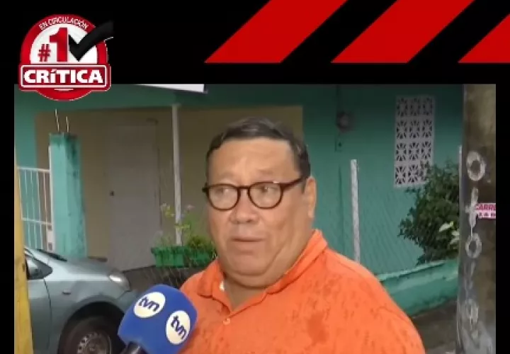 Agustín reconoció que se exaltó durante el momento de tensión y aclaró que su reacción surgió de la frustración que, según explicó, enfrentan muchos residentes de la zona ante la falta de espacios para estacionar.