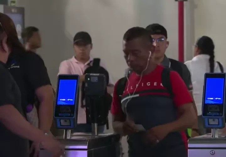 el Metro de Panamá informó que la nueva plataforma se encuentra en una etapa de ajuste y estabilización, como parte del proceso de migración tecnológica que lleva adelante la empresa SONDA, encargada de la implementación del sistema.