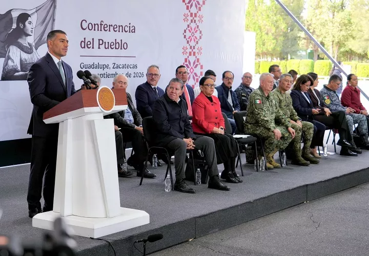 El secretario de Seguridad y Protección Ciudadana, Omar García Harfuch, señaló que desconoce la cantidad de dinero reclamada y aclaró que la Fiscalía General de Justicia del Estado de México (Fgjem) pidió reservar parte de la información de este caso hasta la primera audiencia para no afectar el proceso judicial. Foto. EFE
