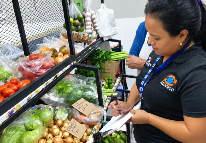 Un comparativo de Acodeco en 50 productos encontró diferencias importantes entre establecimientos de Aguadulce, Natá, Penonomé y Antón.