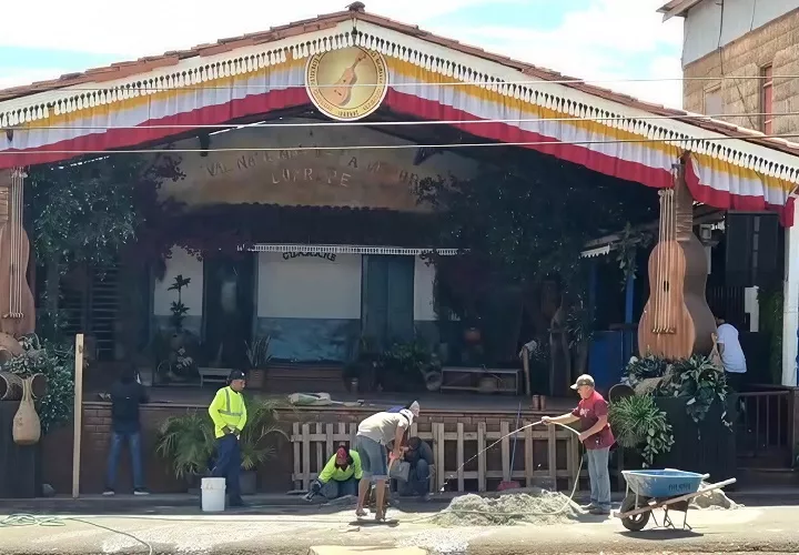 La festividad folclórica más importante de Azuero contempla una intensa agenda de concursos, desfiles, presentaciones, corridas de toros y celebraciones religiosas en honor a la Virgen de las Mercedes. Foto. Thays Domínguez