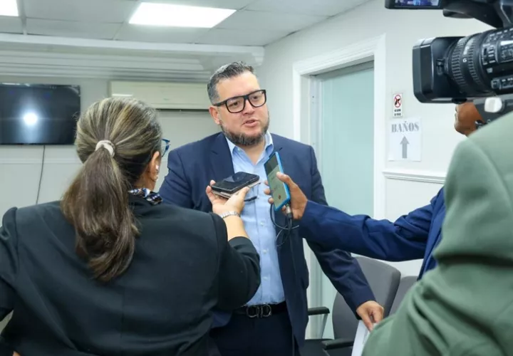 El presidente de la Comisión de Prepuesto, el diputado Eduardo Vásquez. Foto: Cortesía