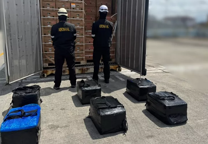 El contenedor contaminado venía de Costa Rica y se dirigía hacia Europa.  / Foto: Senan