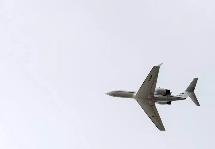 La Guardia Costera de Estados Unidos puso en marcha este sábado un operativo de búsqueda con medios aéreos y marítimos frente a la costa de Nantucket, en el estado de Massachusetts.