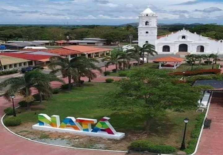 La Alcaldía de Natá y el Concejo Municipal reiteraron su compromiso de acompañar a las comunidades durante todo el proceso de recuperación e hicieron un llamado a los ciudadanos para mantenerse atentos a las recomendaciones oficiales de las autoridades. Foto. Cortesía