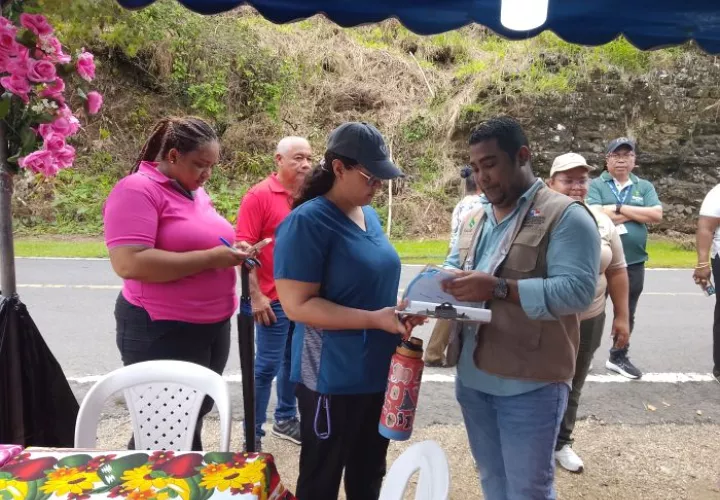 El operativo previo a la fiesta del Cristo Negro detectó alimentos no aptos para el consumo y manipuladores sin cumplir las normas sanitarias.