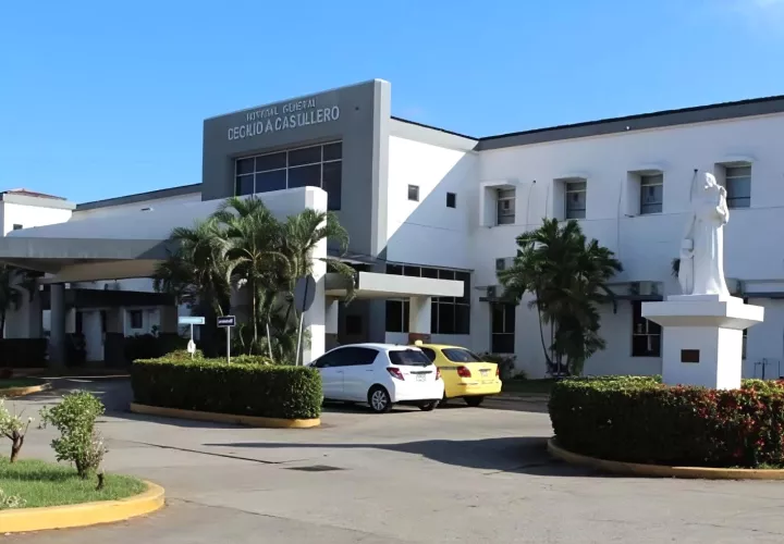 La decisión se tomó después de que ingenieros estructurales y expertos inspeccionaran el edificio para determinar si reunía las condiciones necesarias para retomar la atención médica.