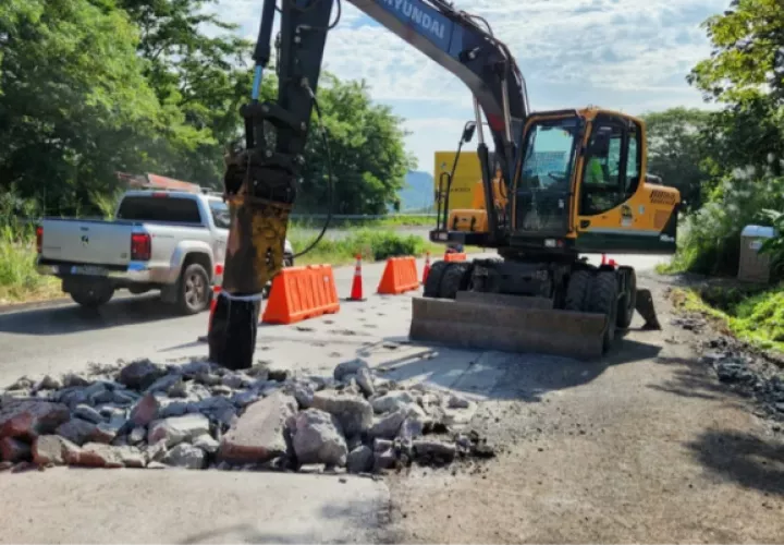 El MOP reiteró que la disposición comprende las actividades que impliquen ocupación de carriles en los tramos señalados y durante las fechas establecidas.