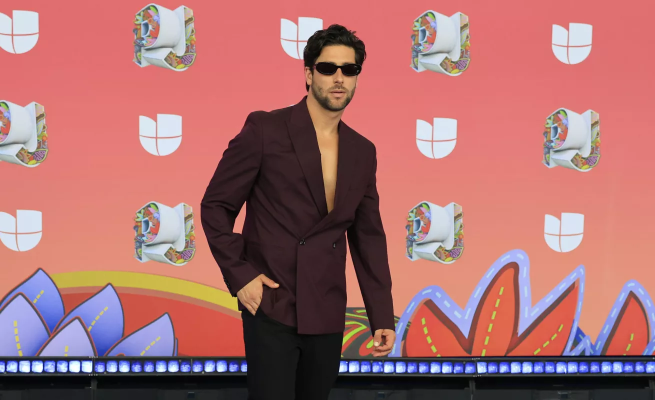 Desde la alfombra azul 