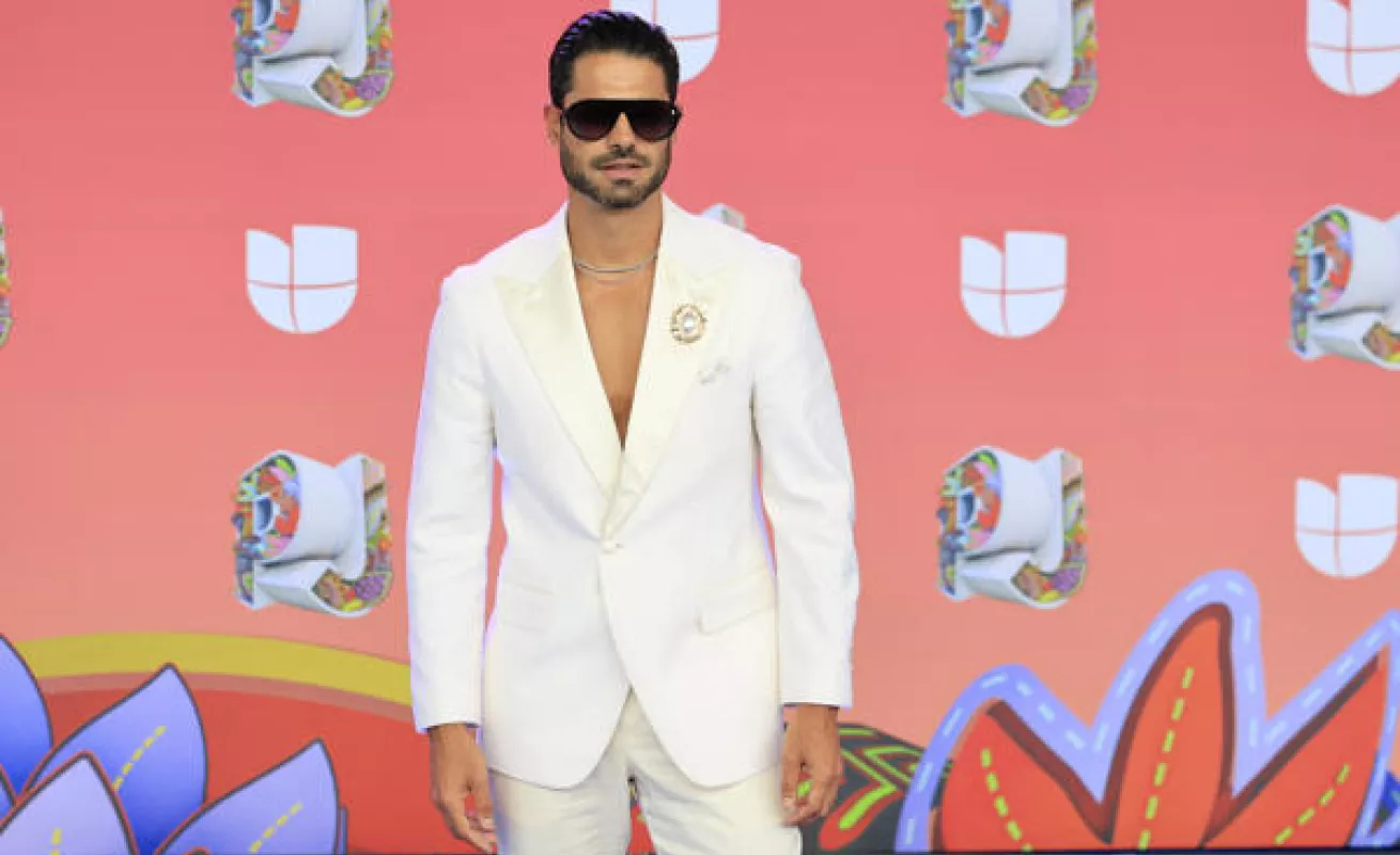 Desde la alfombra azul 