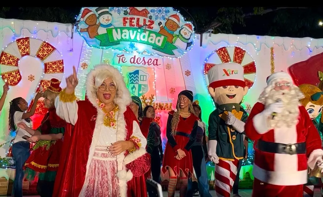 Magia, luces y sonrisas: así arrancó la Navidad en Juan Díaz