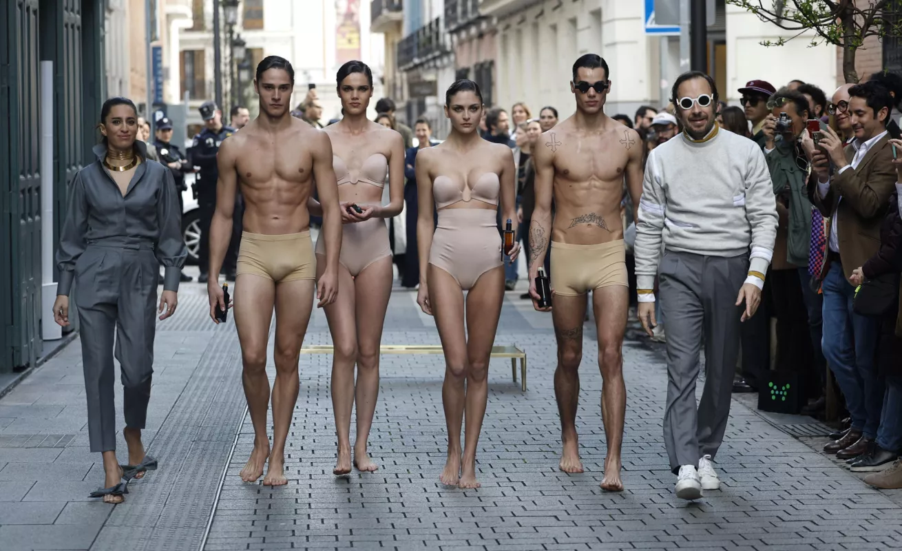 Arte en telas, un encuentro con la moda 