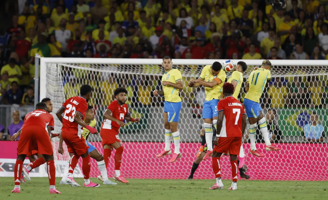 12 fotos que dejó el duelo entre Panamá y Brasil
