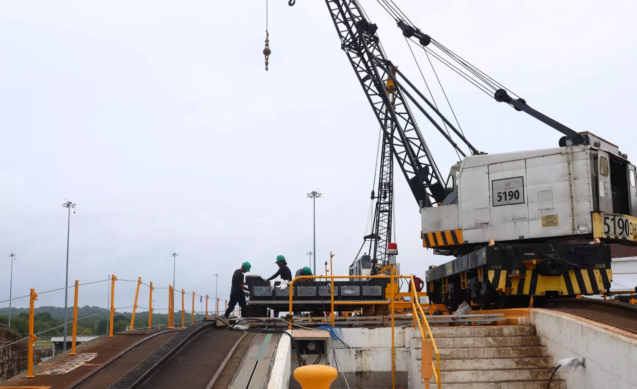 En imágenes: Canal de Panamá reacondiciona las históricas esclusas de Gatún