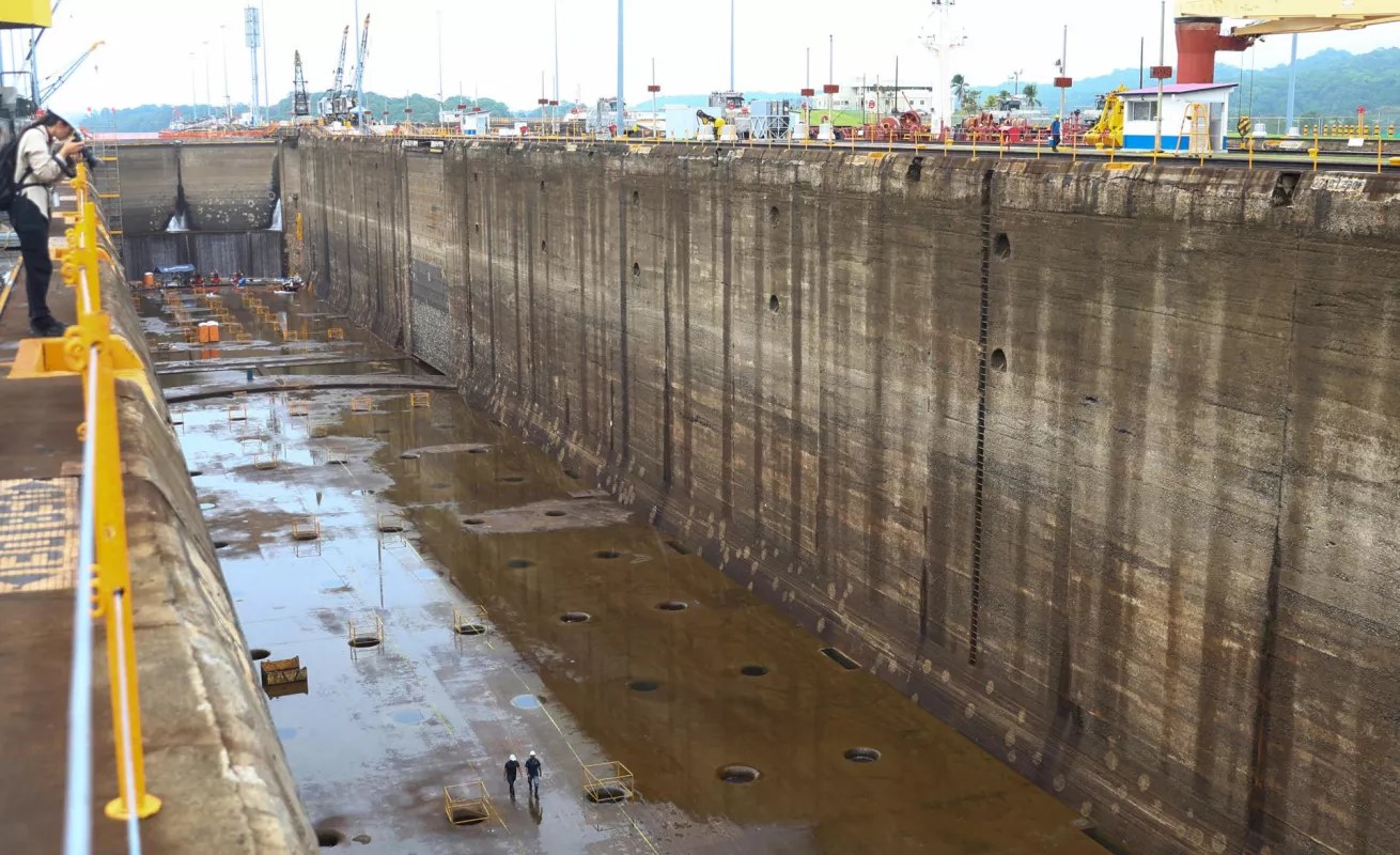 En imágenes: Canal de Panamá reacondiciona las históricas esclusas de Gatún