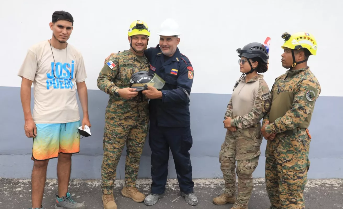 Hoy regresa el equipo de búsqueda y rescate de Panamá 
