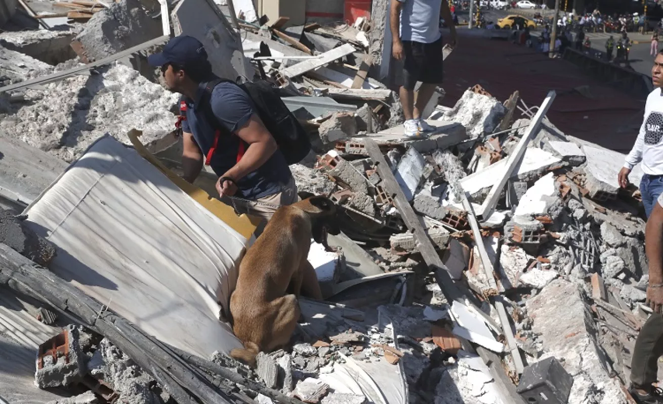 Pánico en Colombia por terremoto de 7.4