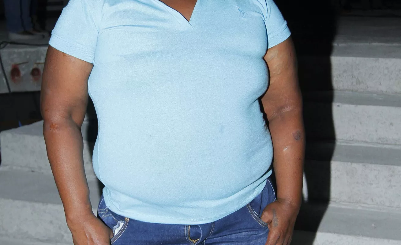 Coronación de Gina González, Mayuli Valencia y Jivelis Henríquez, reinas de San Miguelito. Fotos: Marly Domínguez