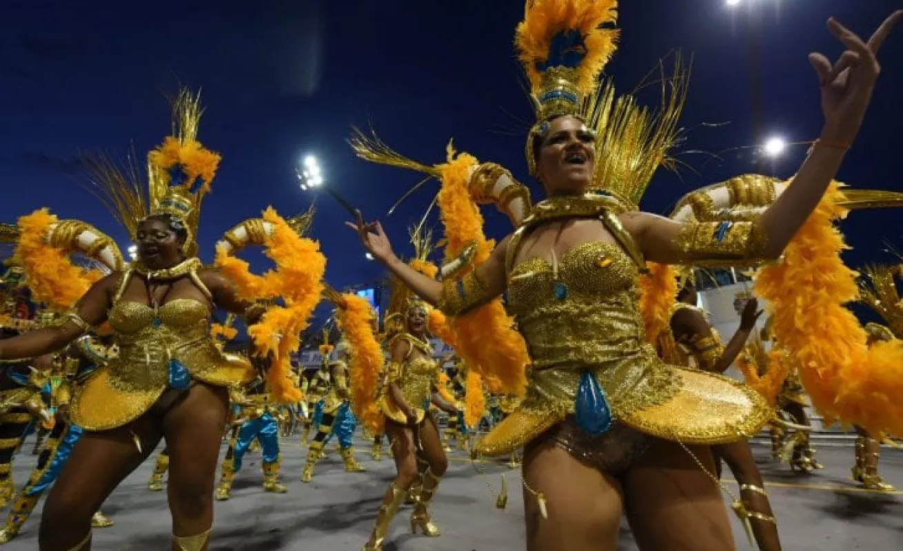 BRASIL Y SUS GAROTAS 