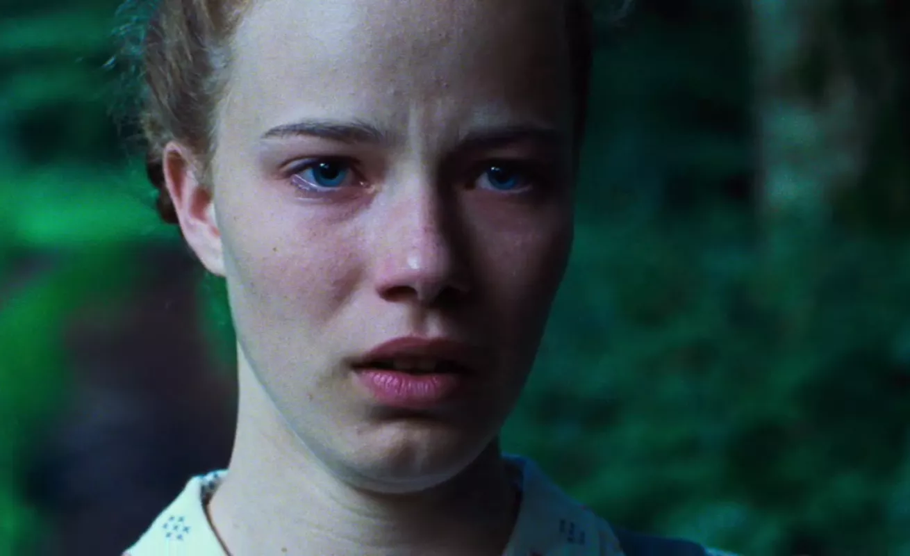 Lore, trastorno de una familia alemana