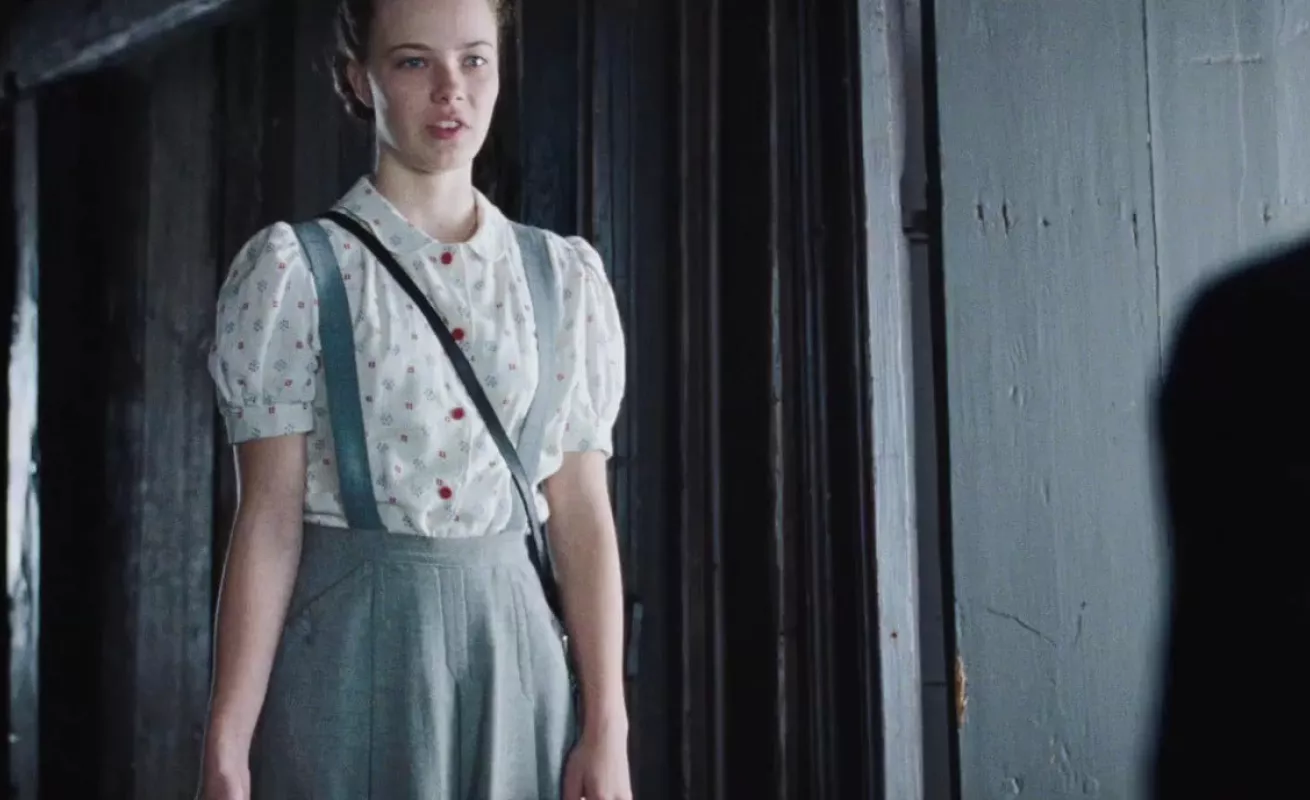 Lore, trastorno de una familia alemana