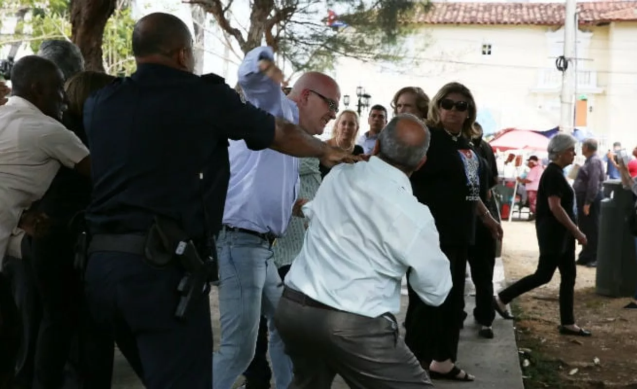 Cubanos marcaron con pleito el preámbulo de la Cumbre