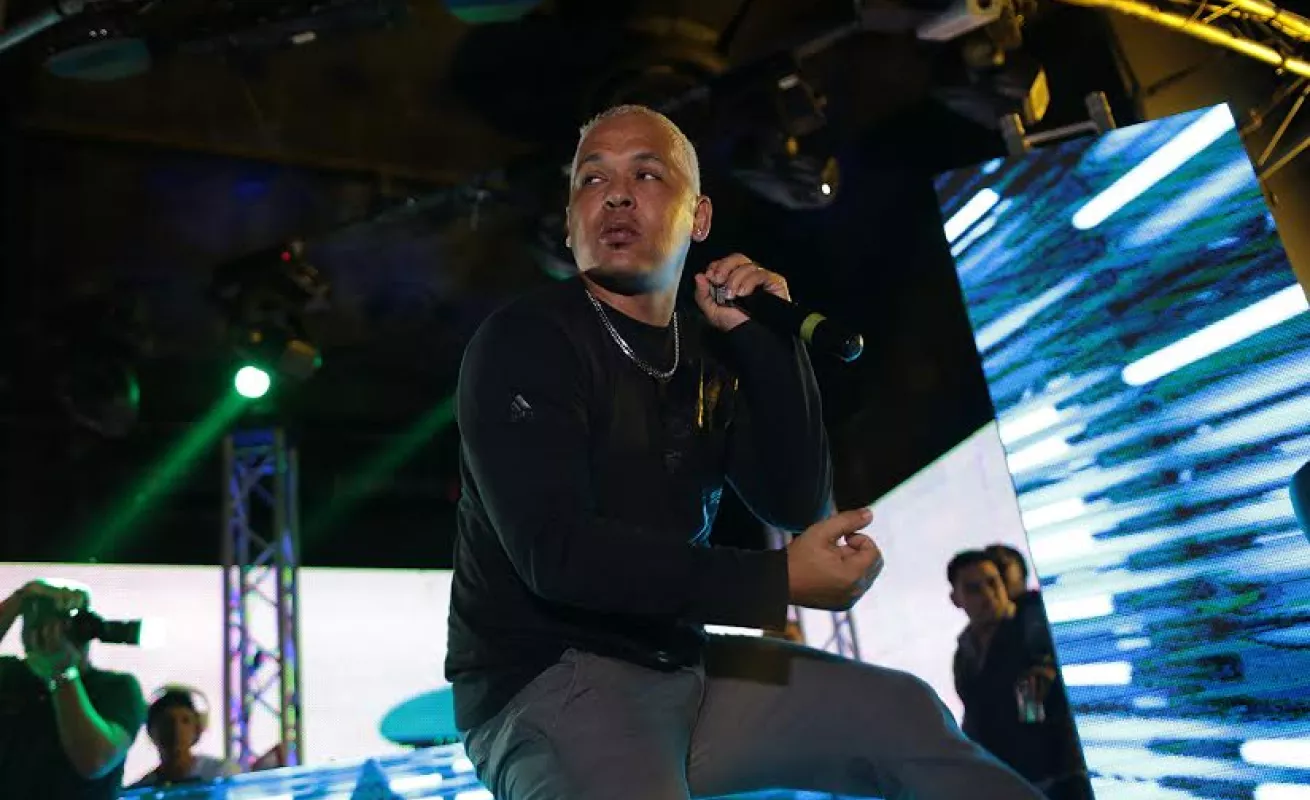 DJ Alex se queda con el primer lugar del 'Man to man' de Caliente