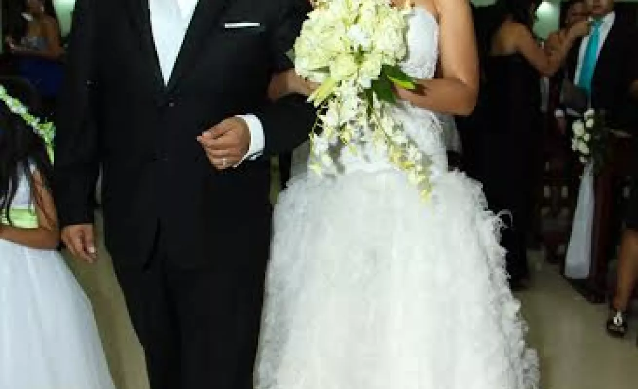 Tommy Real da el 'sí' ante Dios