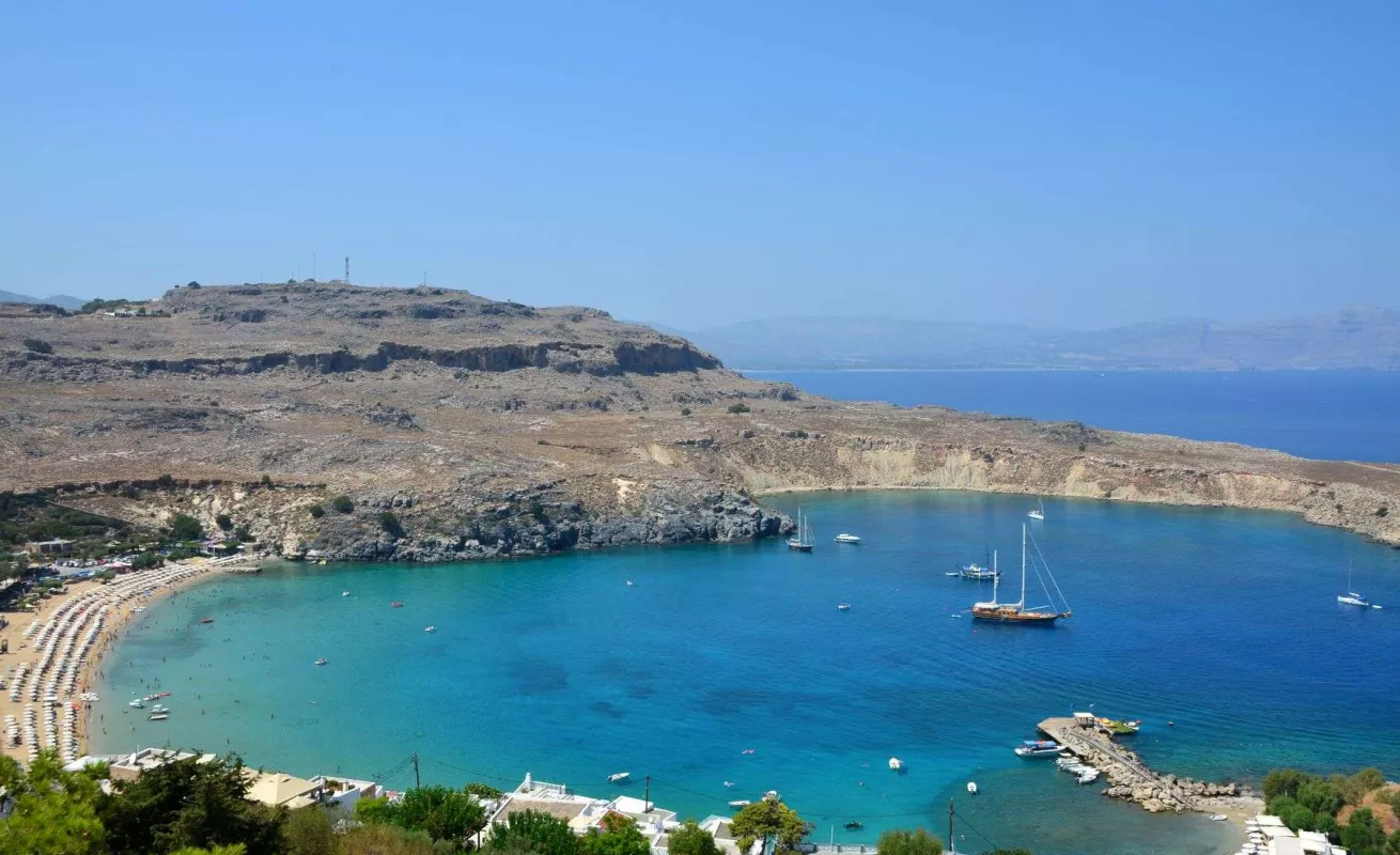 Roda, paradisíaca isla de Grecia