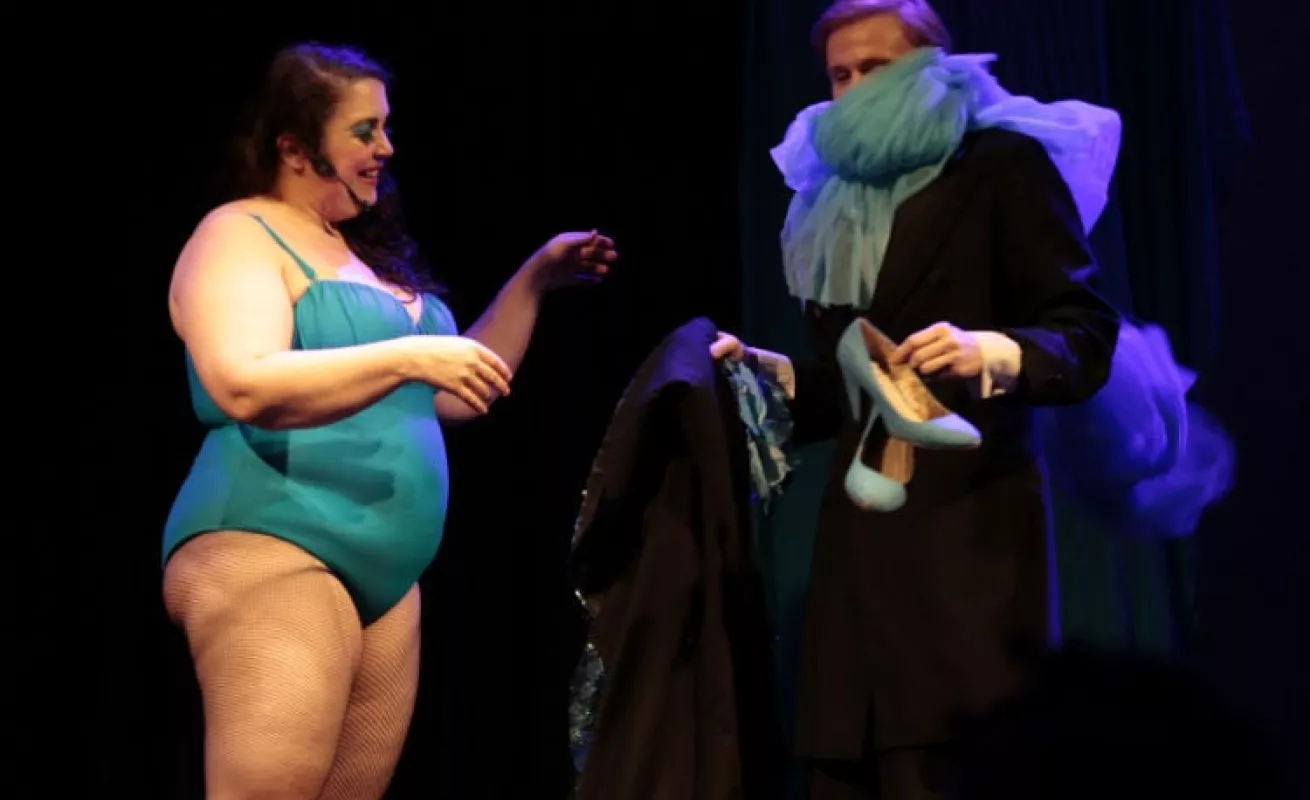 Noches de Risas de la Alianza Francesa 