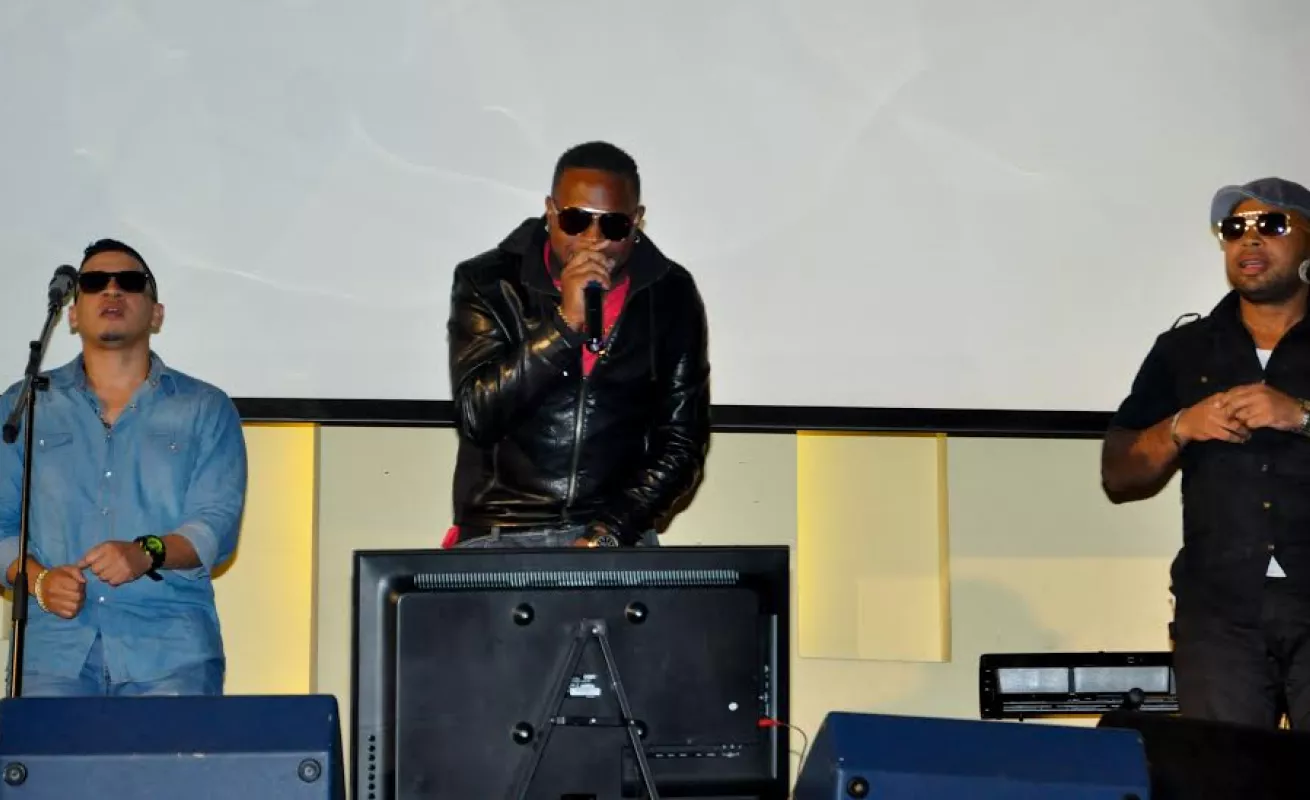 Un Karaoke lleno de humor