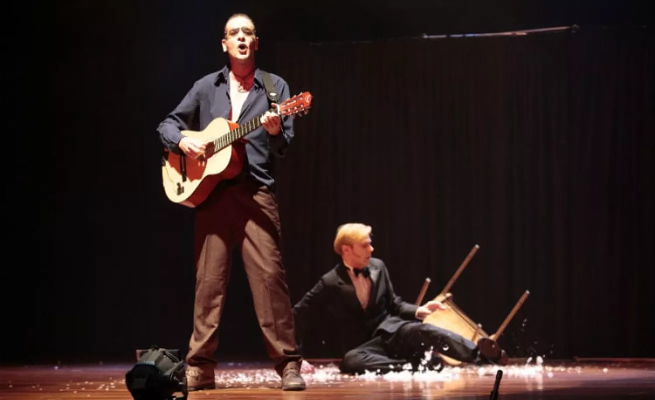 Noches de Risas de la Alianza Francesa 