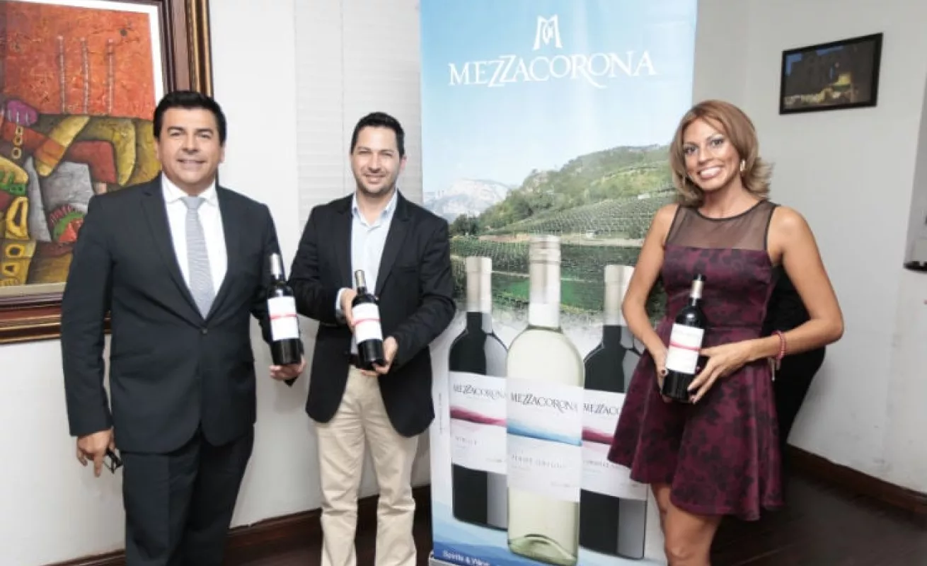 Presentan vinos Mezzacorona 