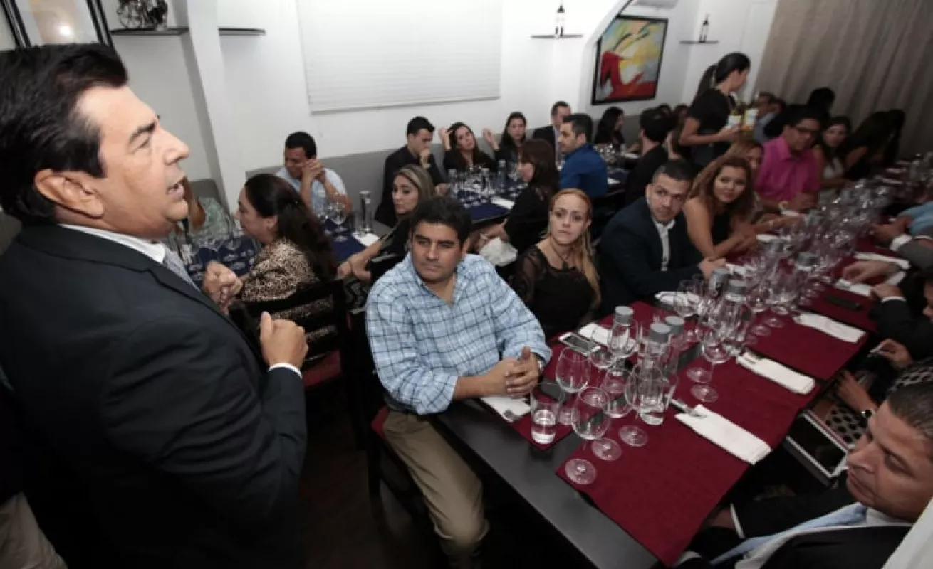 Presentan vinos Mezzacorona 