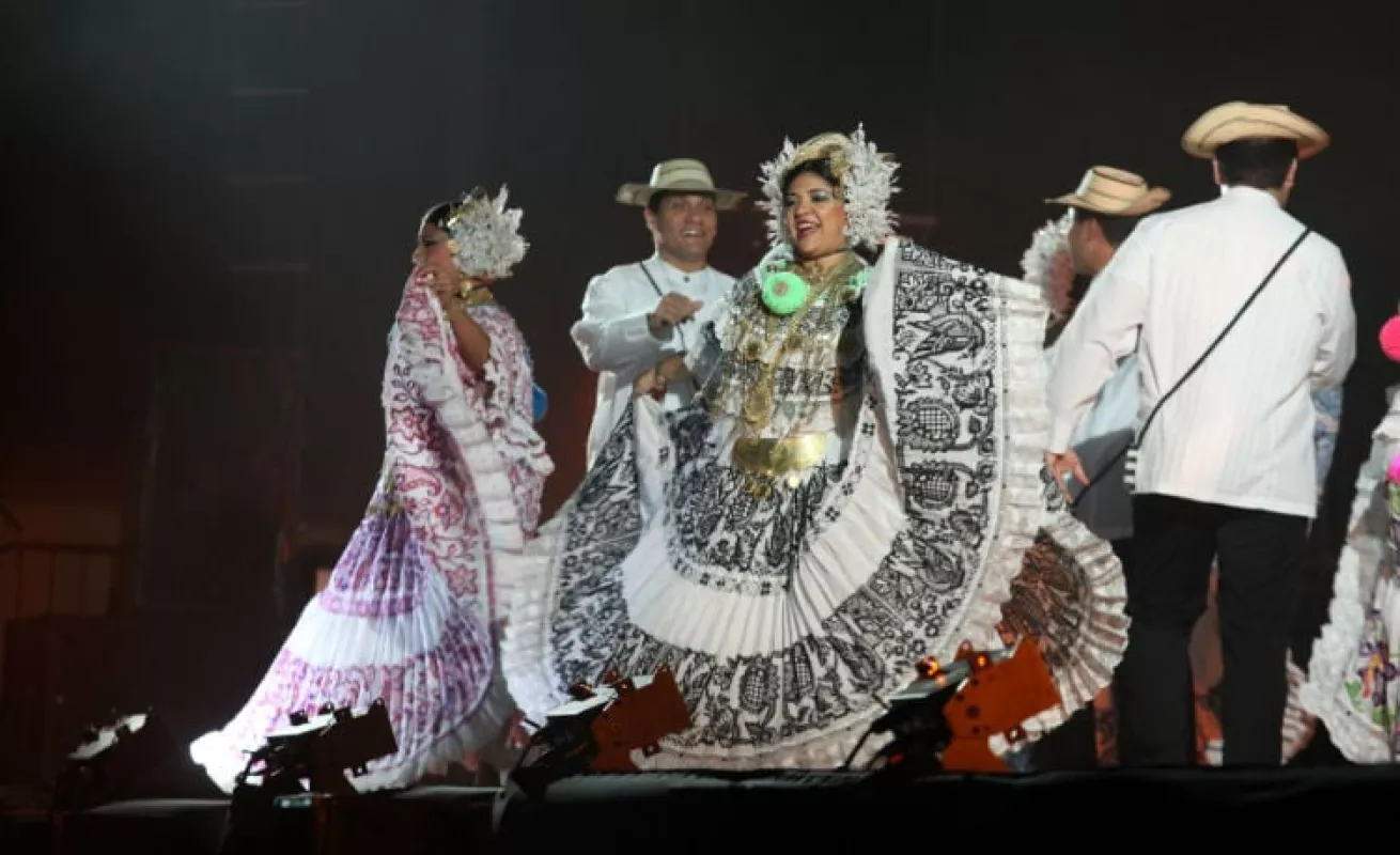 Chayanne pone a vibrar el Figali Convention Center