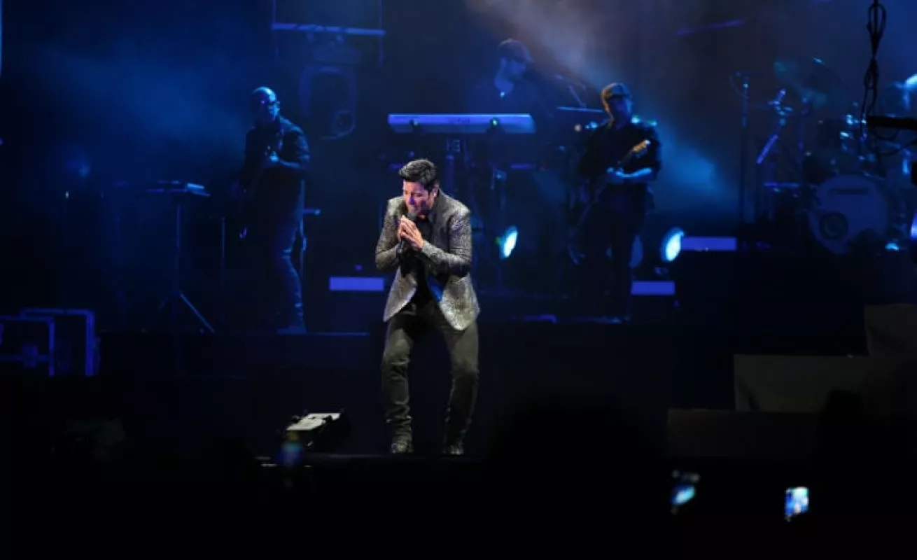 Chayanne pone a vibrar el Figali Convention Center