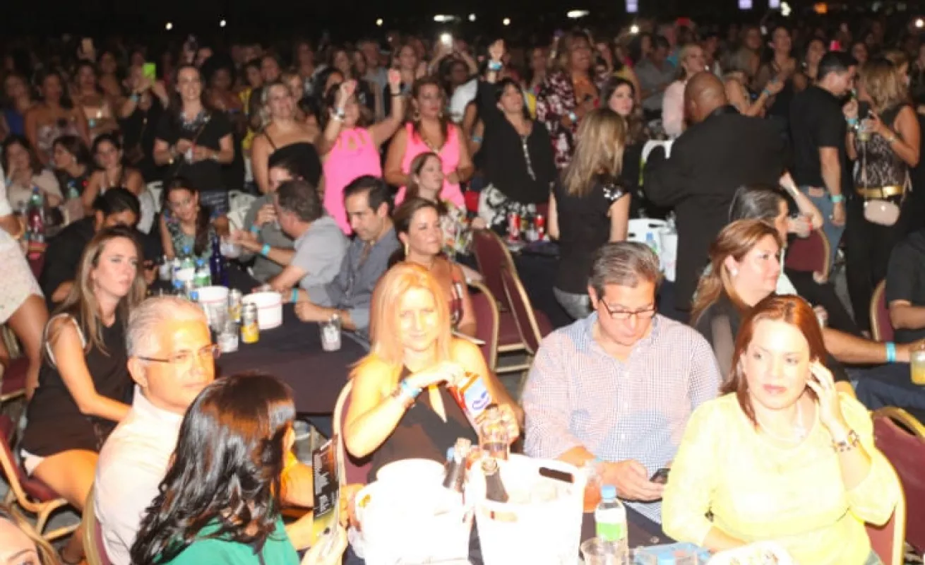 Chayanne pone a vibrar el Figali Convention Center