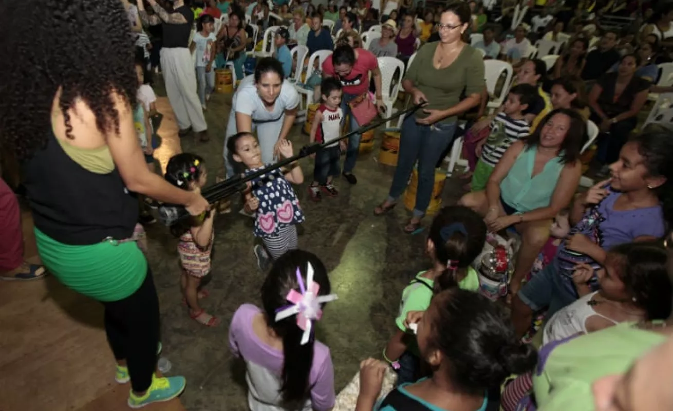 Luna llena de tambores