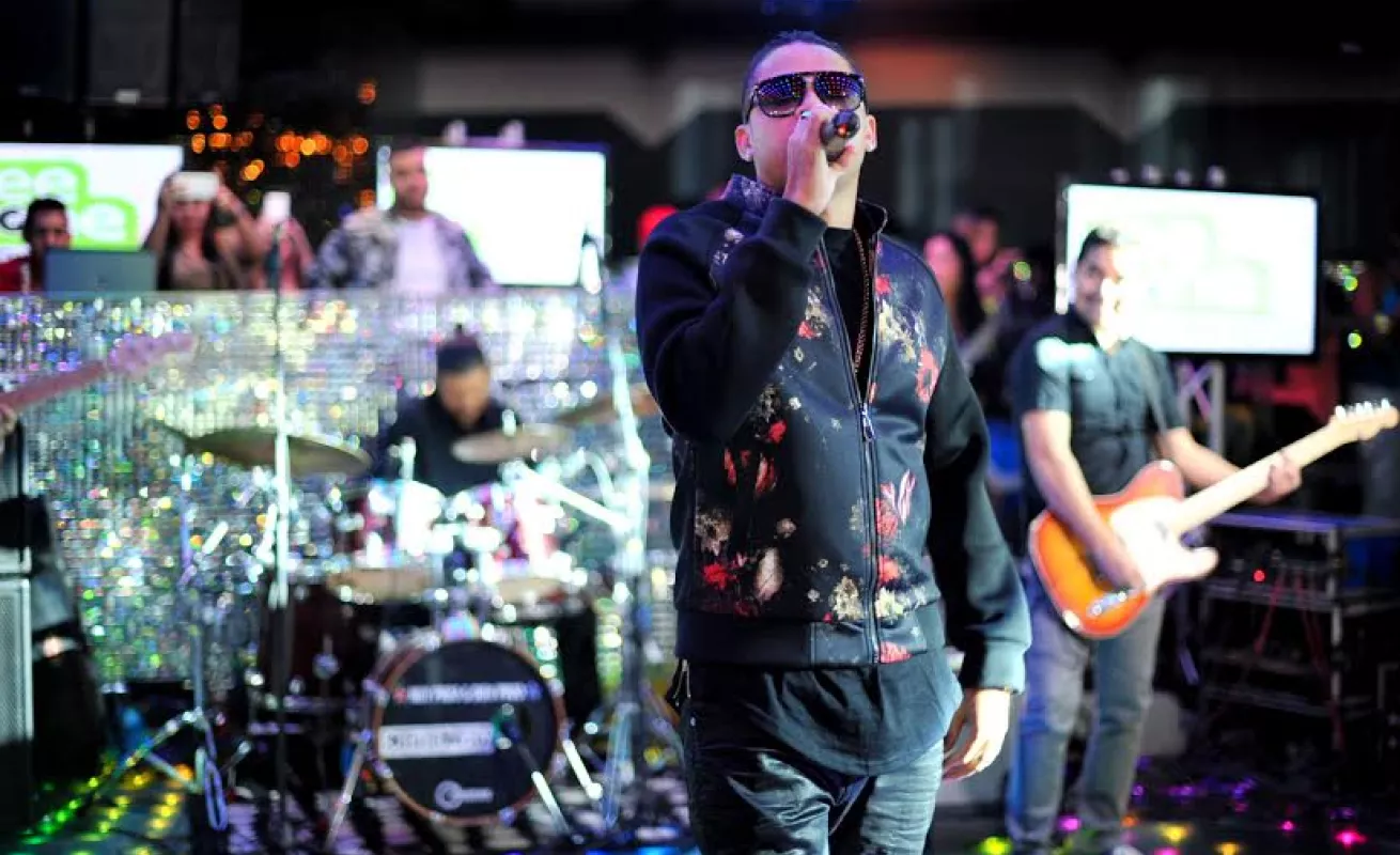 Concierto Rock and Pop de El Roockie