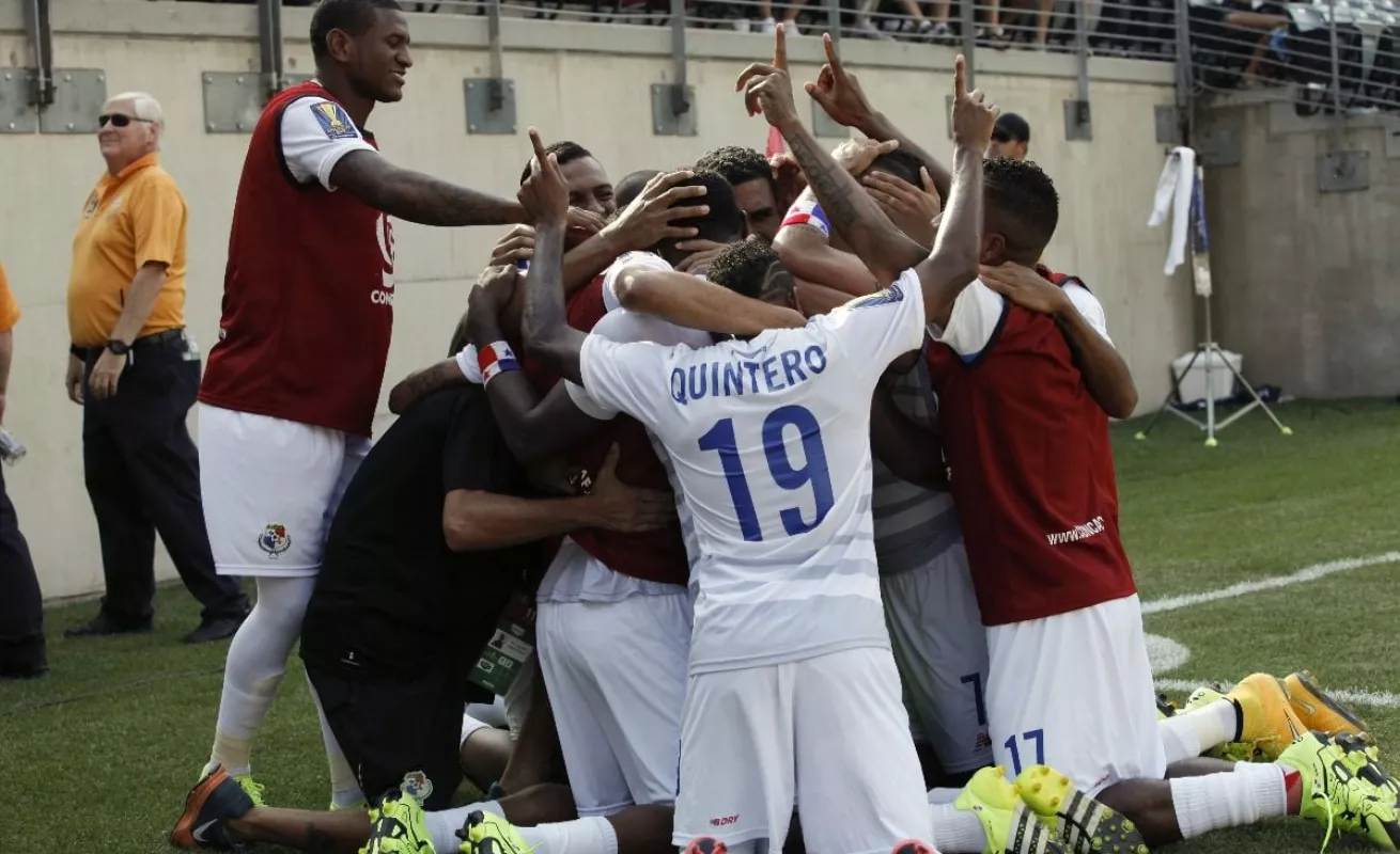 Galeria Panamá vs T&T 