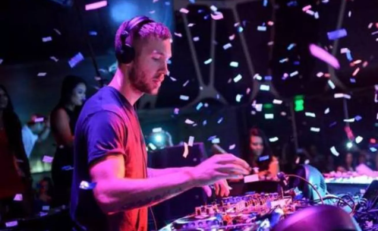 Calvin Harris, el DJ de música electrónica mejor pagado...