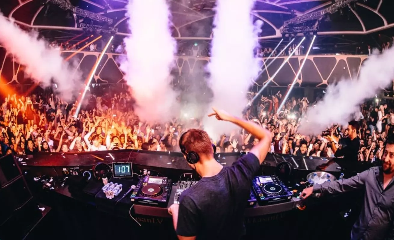 Calvin Harris, el DJ de música electrónica mejor pagado...