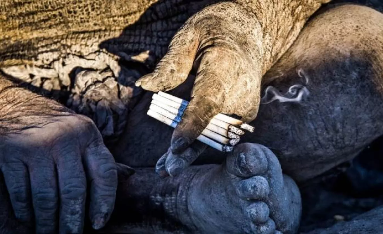 Amoo Hadji, el hombre iraní que lleva 60 años sin bañarse