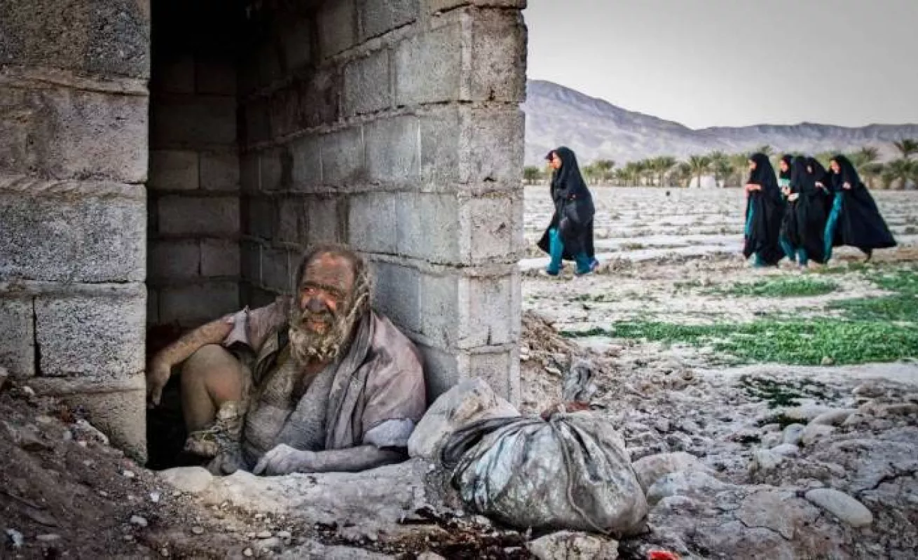 Amoo Hadji, el hombre iraní que lleva 60 años sin bañarse