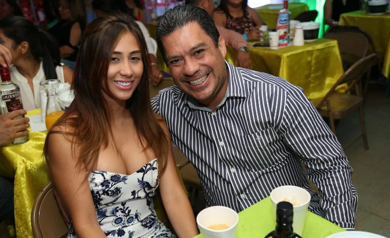 Bailaron con 'El Gallo' Tito Rojas